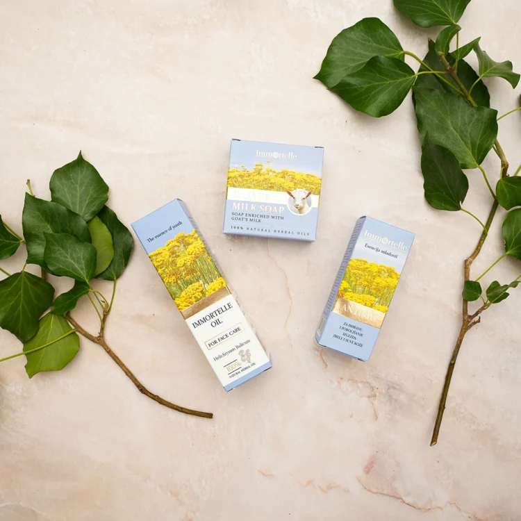 Alternative view of Immortelle set – Tajne mladosti smilja